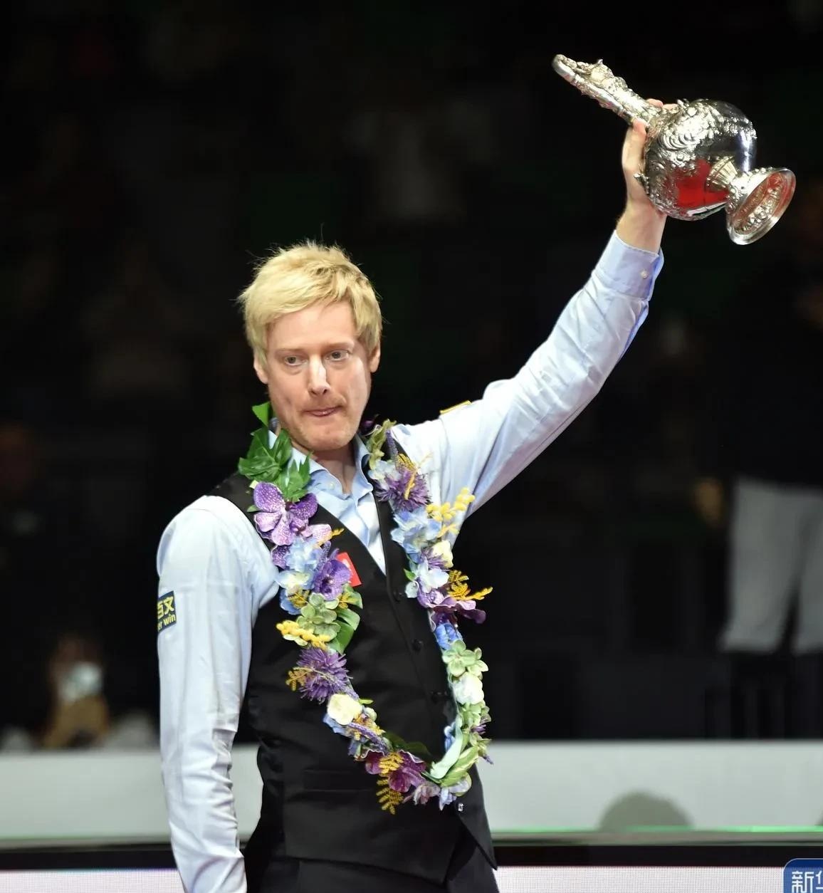 兰在小组积 兰在小组积