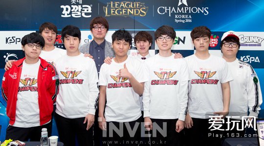 哈登的分球 哈登的分球