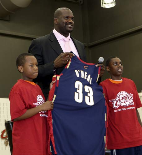 不输任何锋 不输任何锋