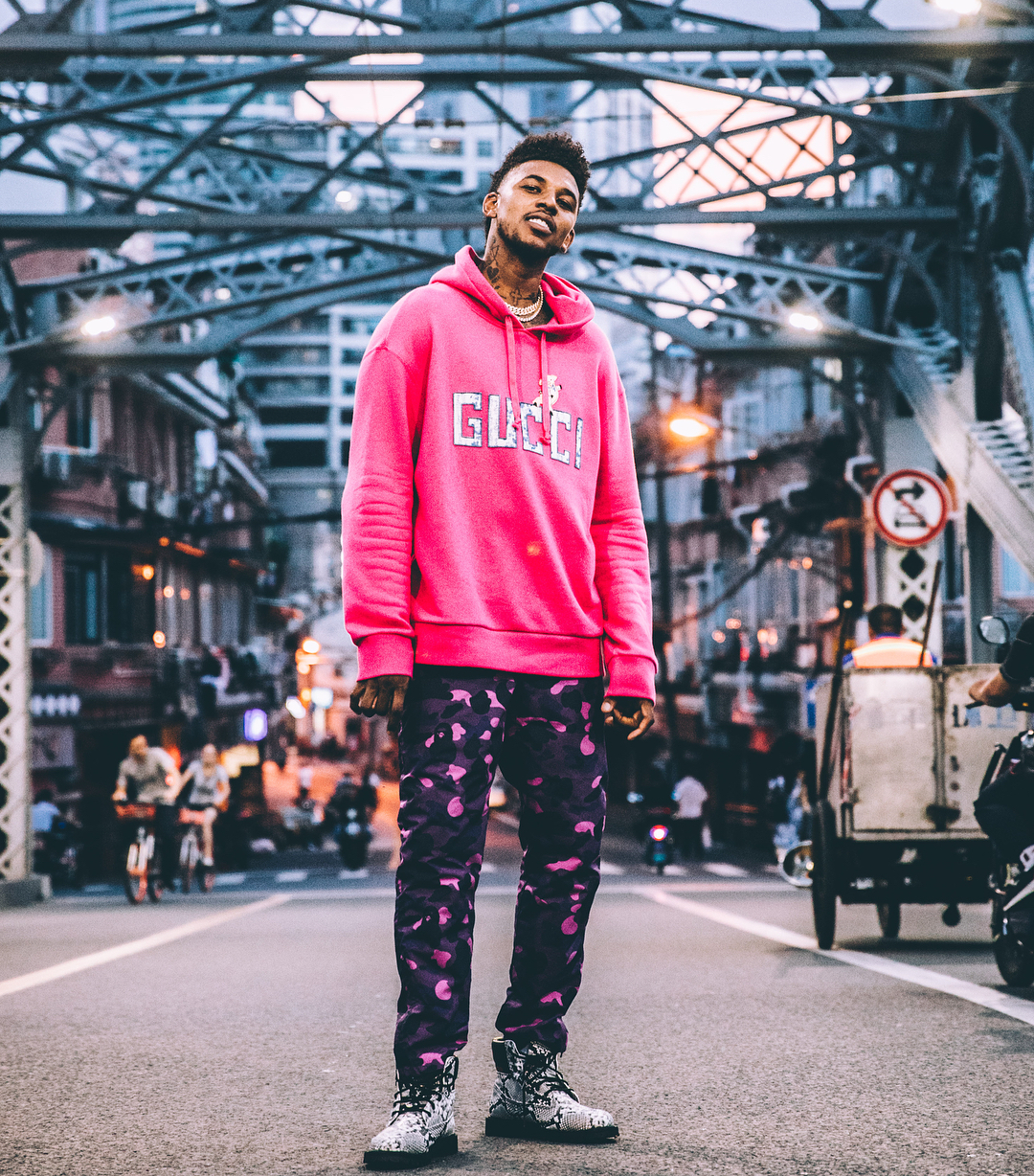 的服务与非 的服务与非